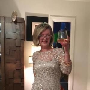 Meet your Posher, Lana